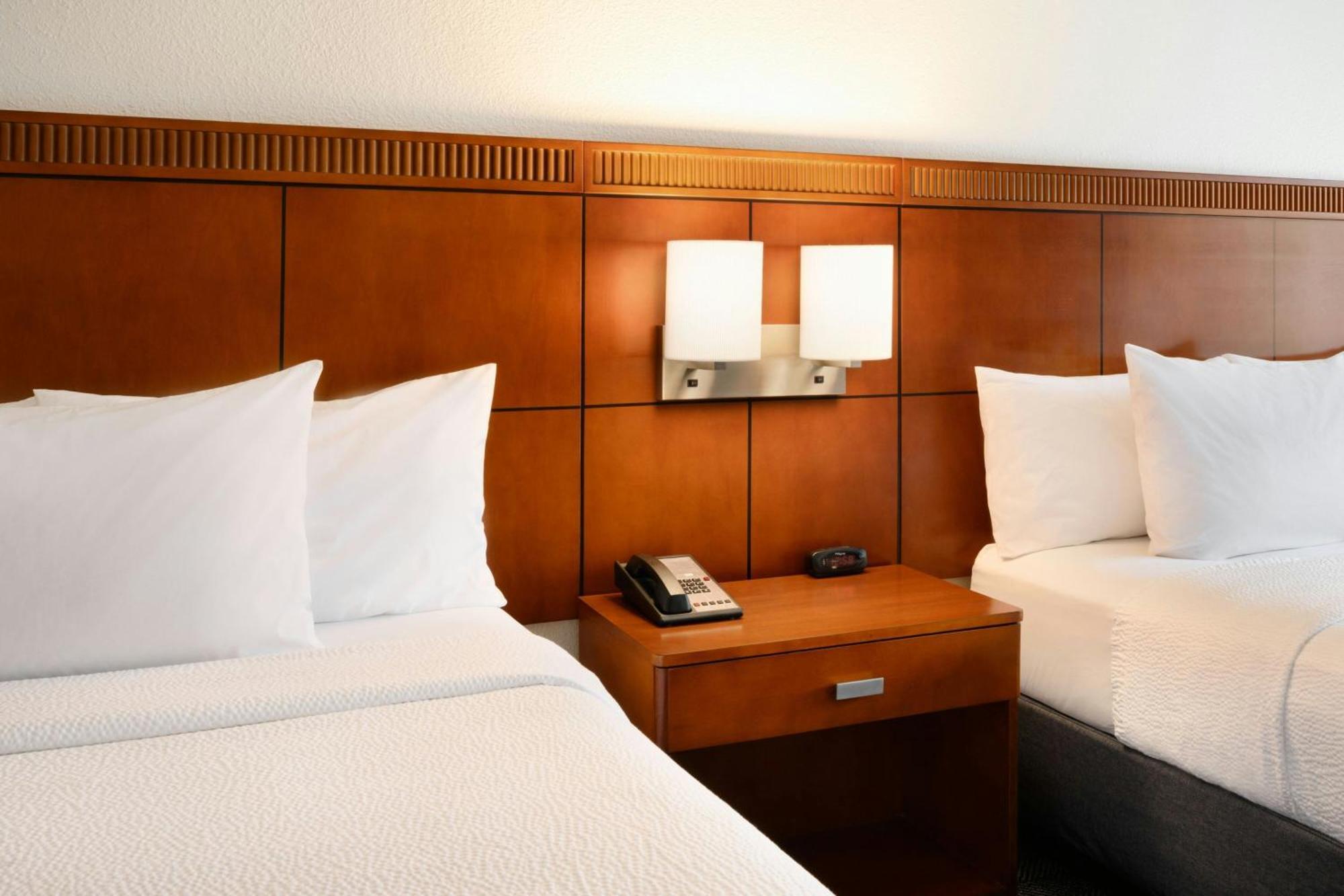 Courtyard By Marriott Atlanta Duluth/ Gwinnett Place Екстериор снимка