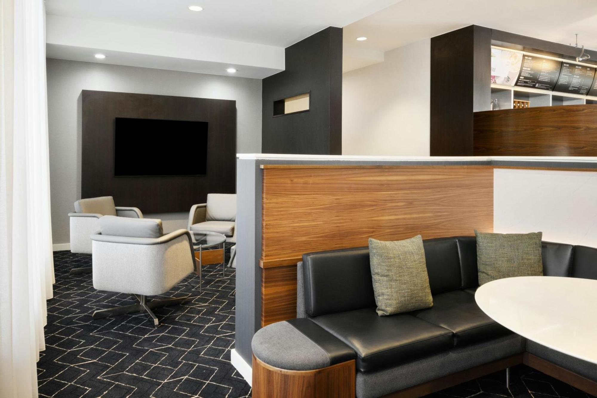 Courtyard By Marriott Atlanta Duluth/ Gwinnett Place Екстериор снимка