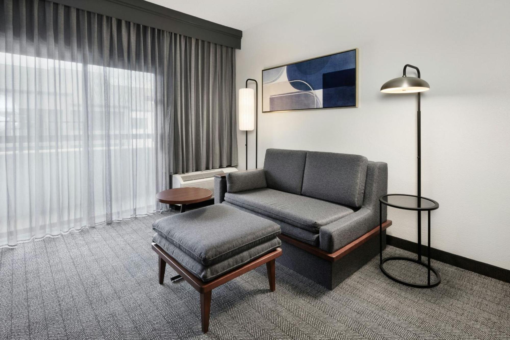 Courtyard By Marriott Atlanta Duluth/ Gwinnett Place Екстериор снимка