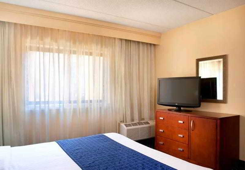 Courtyard By Marriott Atlanta Duluth/ Gwinnett Place Екстериор снимка